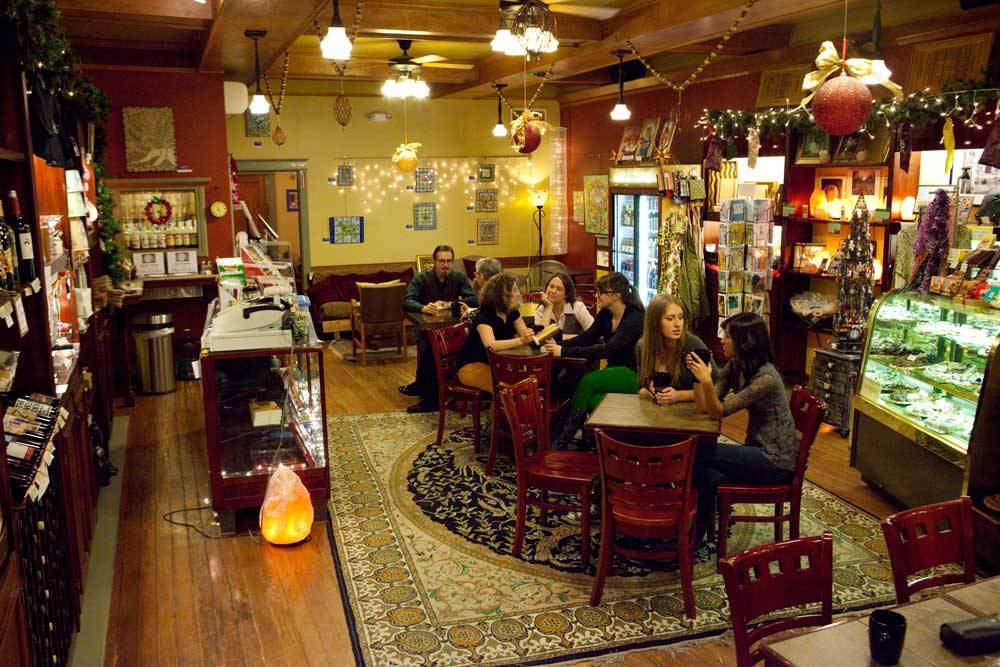 Dodici’s Shop an eclectic coffee shop City of Washington, Iowa